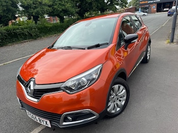 Used Renault Captur 2015 for sale - 79147013: Photo