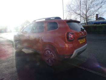 Used Dacia Duster 2022 for sale - 76927603: Photo