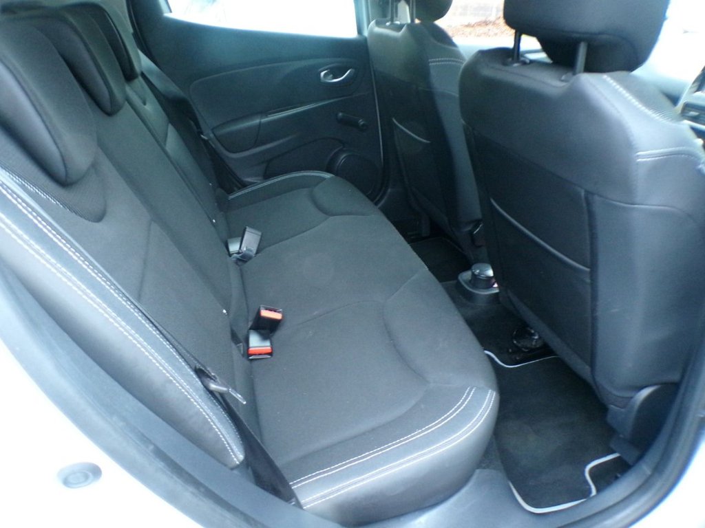 Used Renault Clio 2017 for sale - 76668143: Photo 14