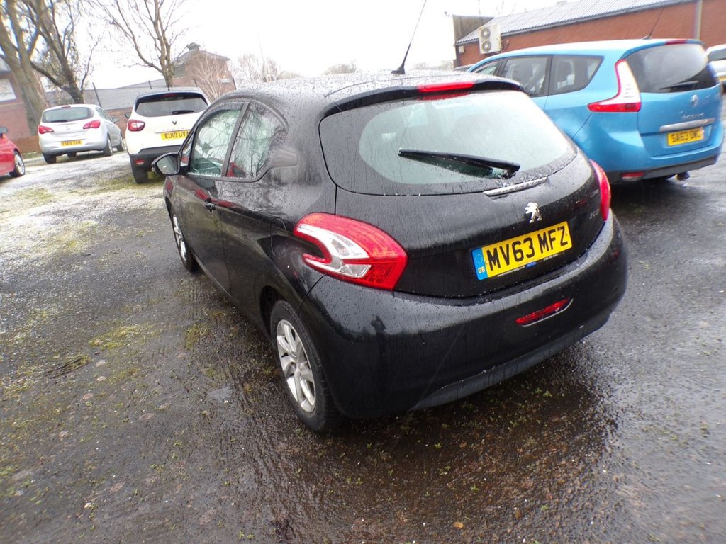 Used Peugeot 208 2013 for sale - 78036433: Photo 4