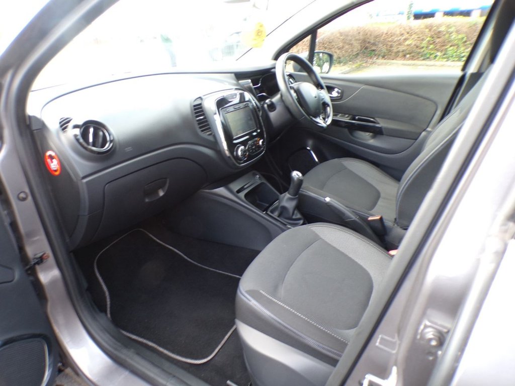 Used Renault Captur 2014 for sale - 77313475: Photo 12