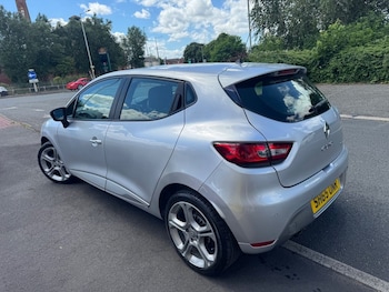 Used Renault Clio 2015 for sale - 79035113: Photo