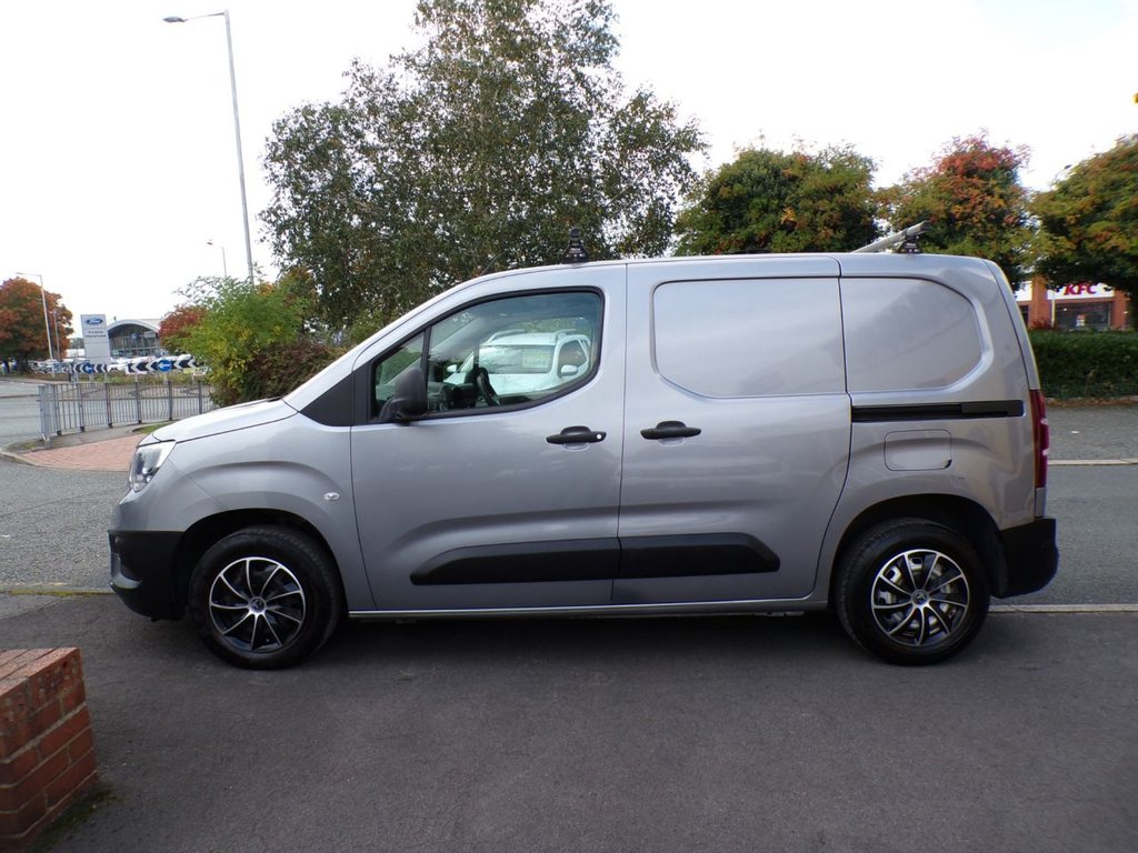 Used Vauxhall Combo 2019 for sale - 76148108: Photo 8