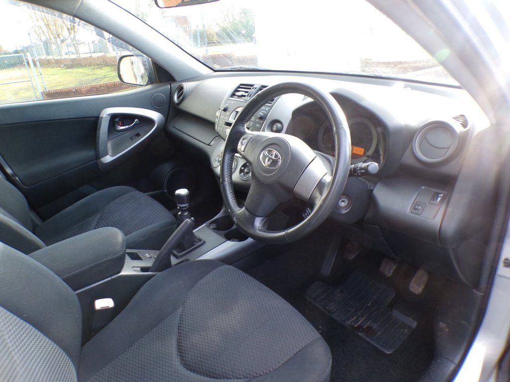 Used Toyota RAV4 2009 for sale - 77161846: Photo 19