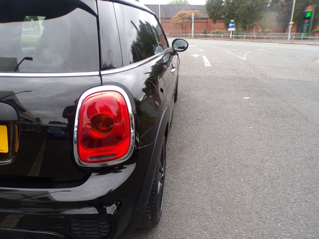 Used MINI Hatch 2017 for sale - 76010438: Photo 14