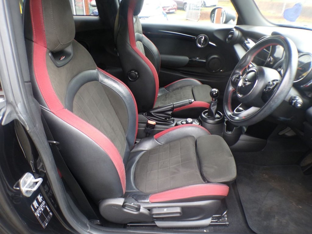 Used MINI Hatch 2017 for sale - 76010438: Photo 18