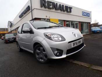 2011 (61) - 1.2 16V Dynamique Hatchback 3dr Petrol Manual Euro 5 (75 ps)