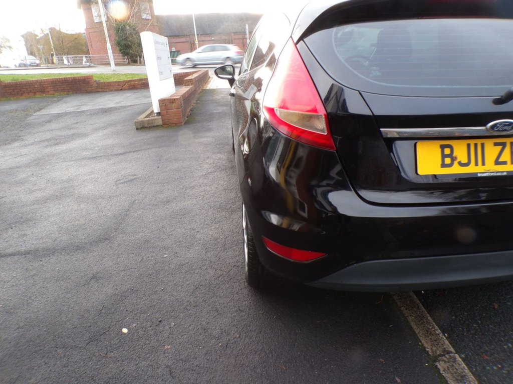 Used Ford Fiesta 2011 for sale - 76590859: Photo 8