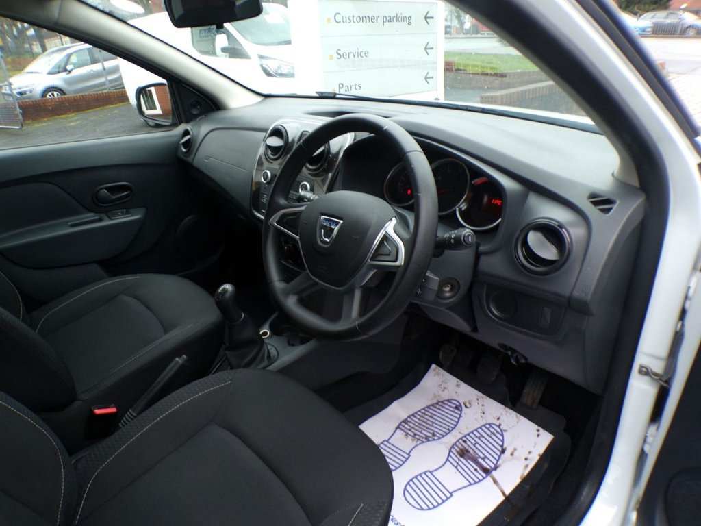 Used Dacia Sandero 2017 for sale - 77693239: Photo 20