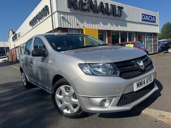 Used Dacia Sandero 2014 for sale - 79160055: Photo