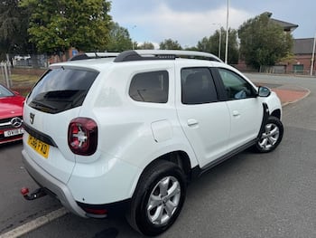 Used Dacia Duster 2019 for sale - 79648053: Photo