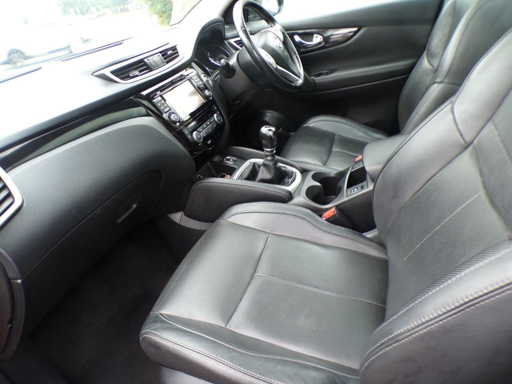 Used Nissan Qashqai 2016 for sale - 75665967: Photo 11