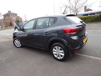 Used Dacia Sandero 2022 for sale - 78036411: Photo