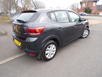 Used Dacia Sandero 2022 for sale - 78036411: Photo
