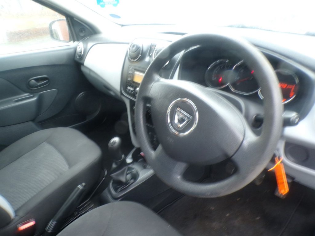 Used Dacia Sandero 2014 for sale - 76855154: Photo 19