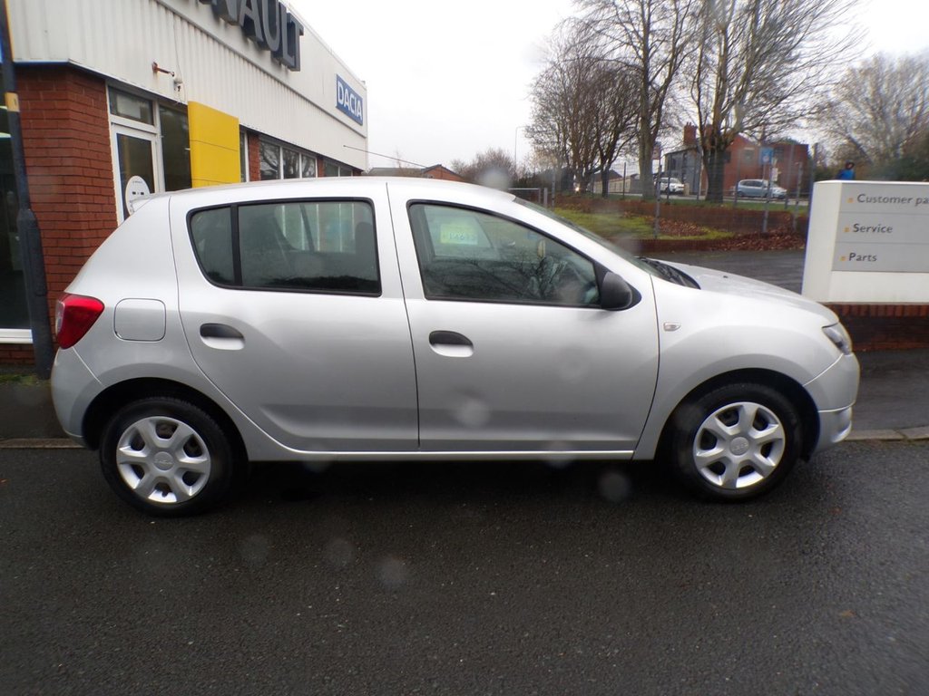 Used Dacia Sandero 2014 for sale - 76855154: Photo 5