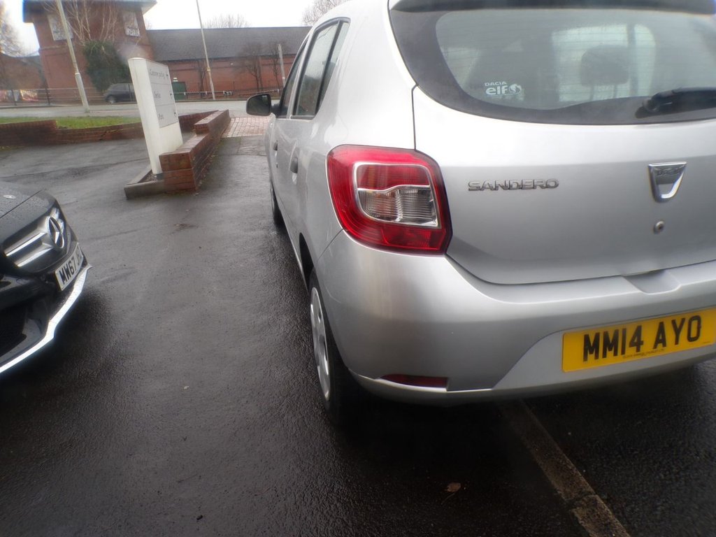 Used Dacia Sandero 2014 for sale - 76855154: Photo 9