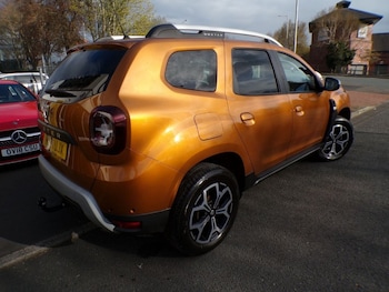 Used Dacia Duster 2021 for sale - 78200847: Photo