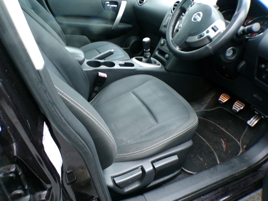 Used Nissan Qashqai 2010 for sale - 76941608: Photo 14