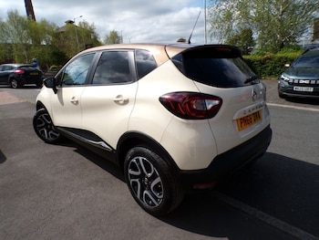 Used Renault Captur 2018 for sale - 78414536: Photo