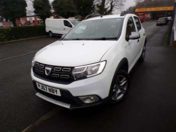 Used Dacia Sandero Stepway 2017 for sale - 73748084: Photo