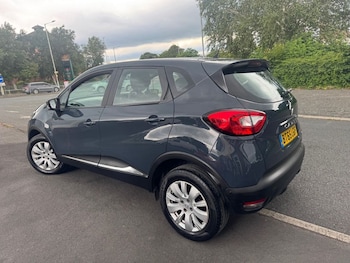Used Renault Captur 2015 for sale - 78948351: Photo