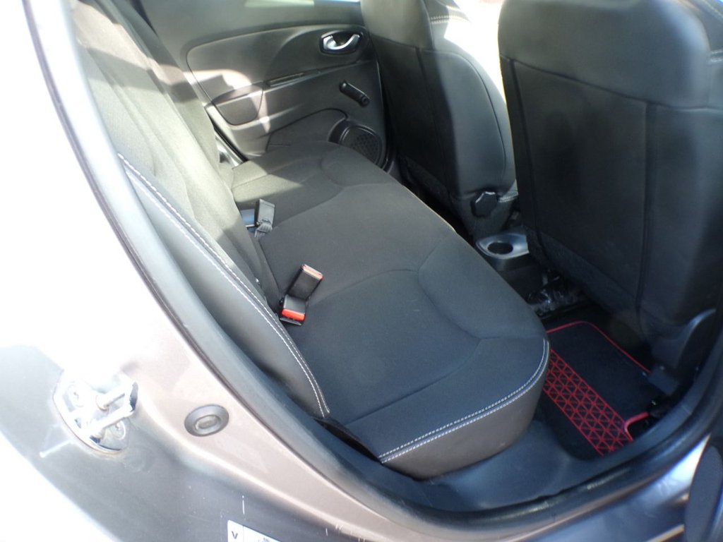 Used Renault Clio 2015 for sale - 78186794: Photo 14