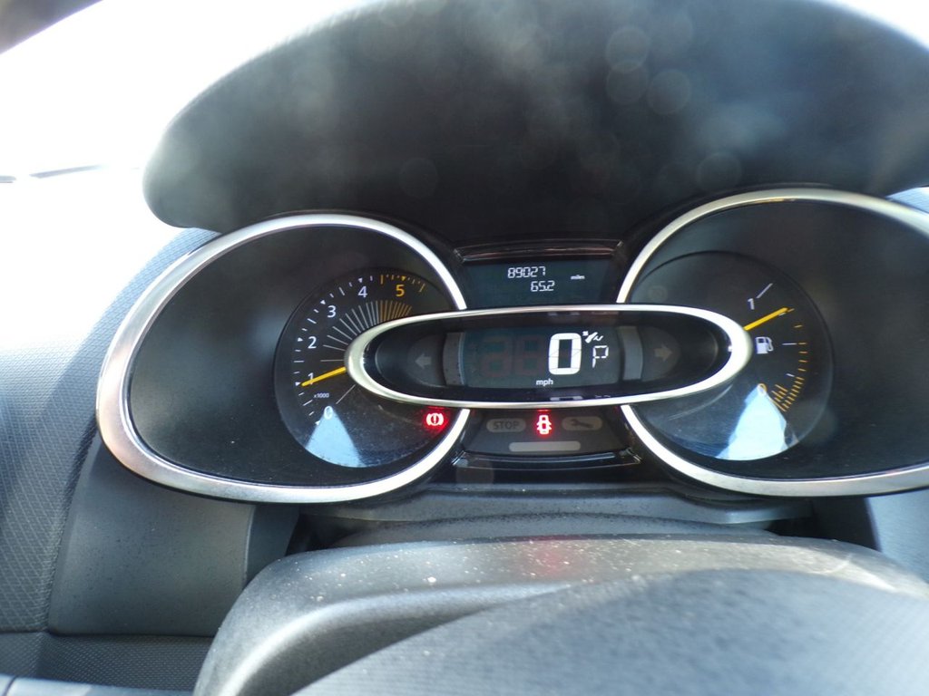 Used Renault Clio 2015 for sale - 78186794: Photo 16