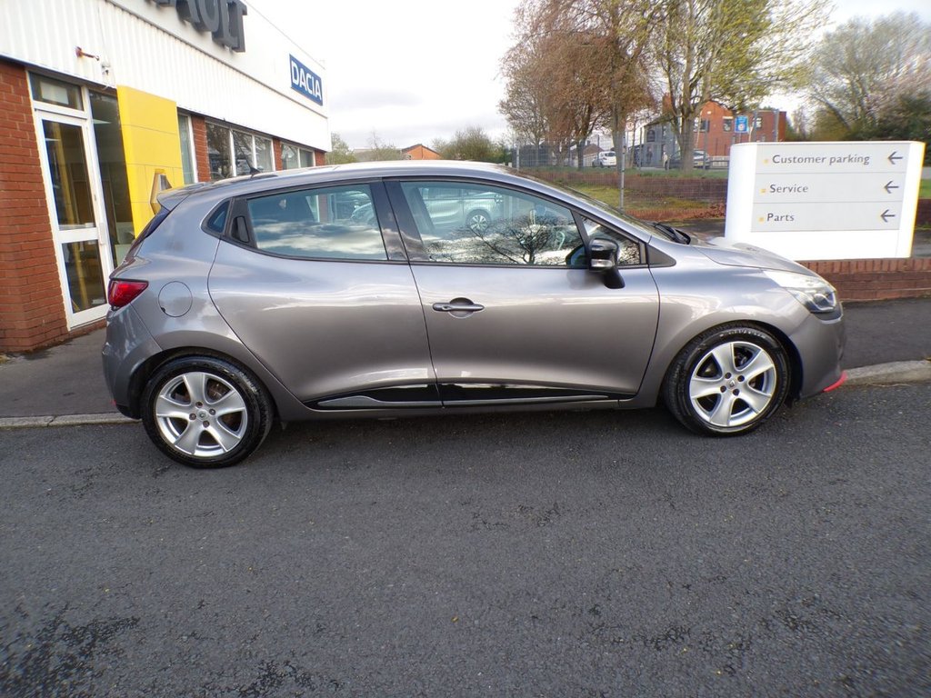 Used Renault Clio 2015 for sale - 78186794: Photo 5