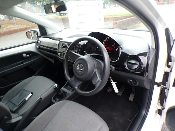 Used Volkswagen up! 2014 for sale - 75665999: Photo 17