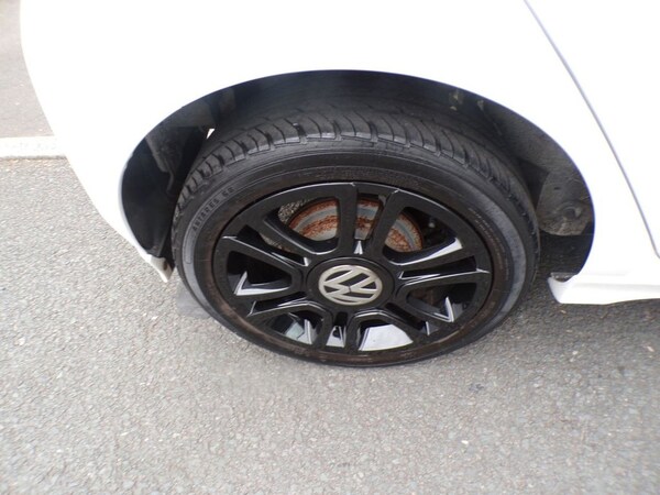 Used Volkswagen up! 2014 for sale - 75665999: Photo 18