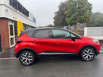 Used Renault Captur 2018 for sale - 79723040: Photo