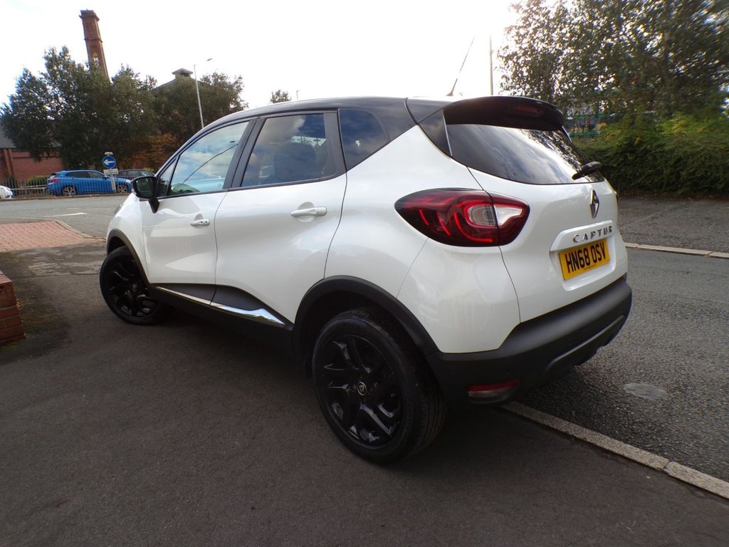 Used Renault Captur 2018 for sale - 76132657: Photo 2