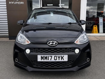 Used Hyundai i10 2017 for sale - 79456524: Photo