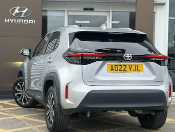 Used Toyota Yaris Cross 2022 for sale - 79456525: Photo