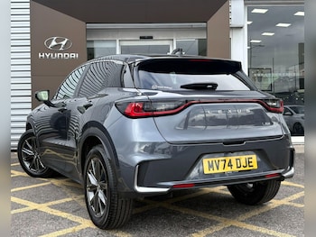 Used Lexus LBX 2025 for sale - 79456608: Photo