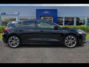 Used Ford Focus 2022 for sale - 74885778: Photo