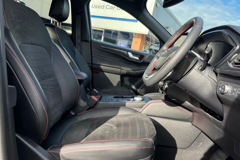 Used Ford Kuga 2022 for sale - 76480536: Photo 17