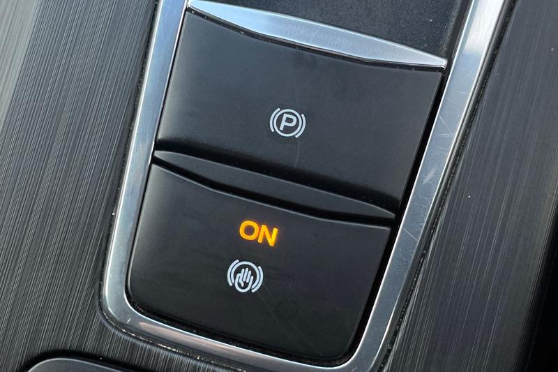 Used Ford Kuga 2022 for sale - 76480536: Photo 35