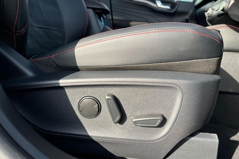 Used Ford Kuga 2022 for sale - 76480536: Photo 37