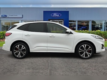 Used Ford Kuga 2023 for sale - 77457311: Photo