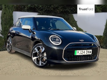 2024 - 160kW SE Exclusive 54kWh 3dr Auto AUTO