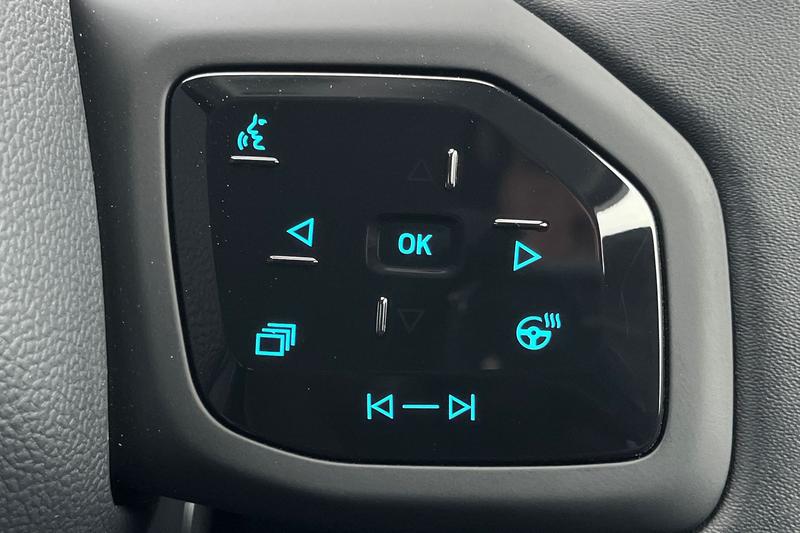 Used Ford Explorer 2025 for sale - 77176230: Photo 24