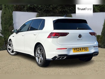 Used Volkswagen Golf 2024 for sale - 77354441: Photo