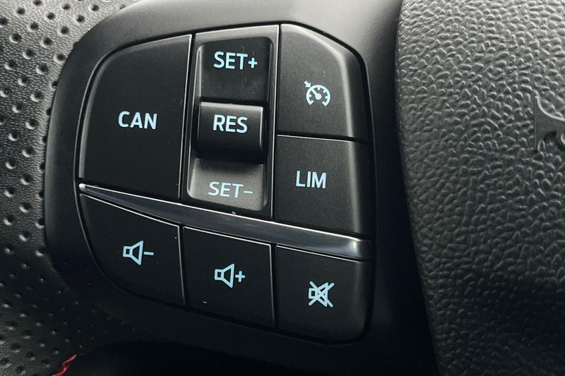 Used Ford Puma 2023 for sale - 76949028: Photo 25