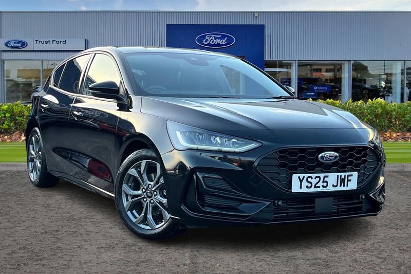 Used Ford Focus 2025 for sale - 76738954: Photo 1
