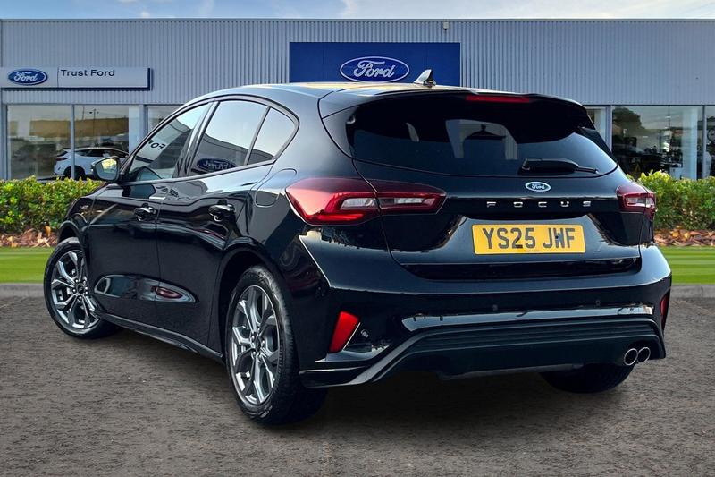 Used Ford Focus 2025 for sale - 76738954: Photo 2