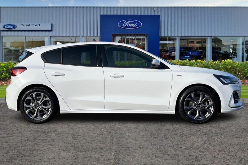 Used Ford Focus 2024 for sale - 77354445: Photo 3