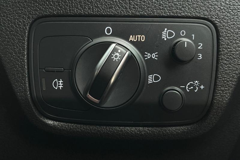 Used Audi Q2 2020 for sale - 77462397: Photo 23