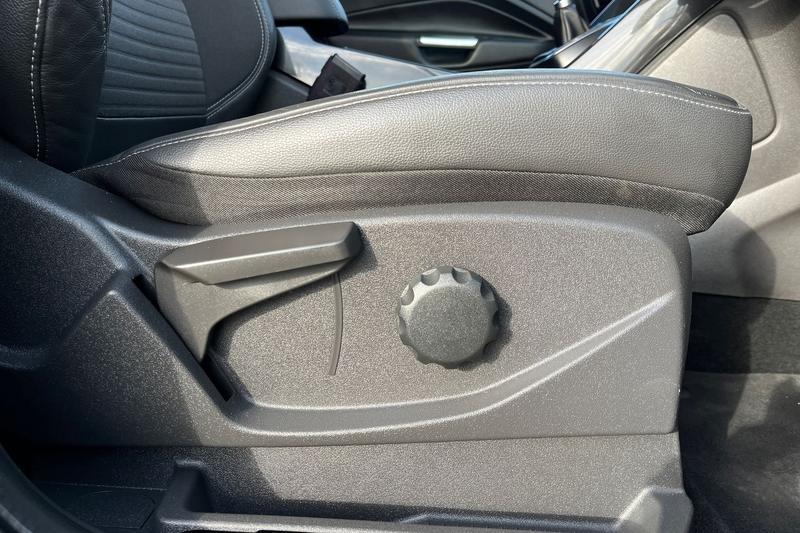 Used Ford Kuga 2018 for sale - 76494575: Photo 36